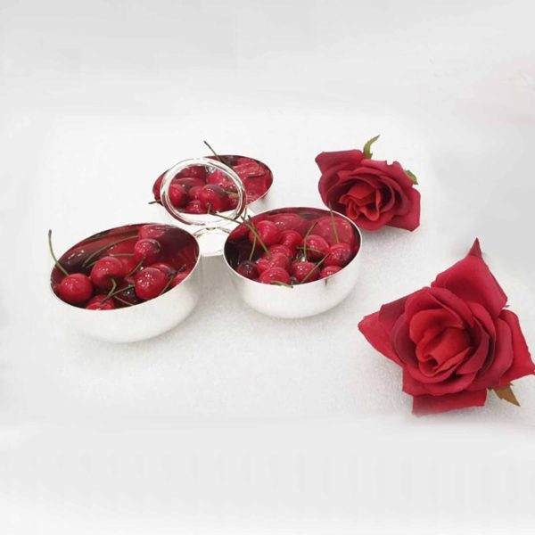 صحن مكسرات مع مسكة حلقة نيكل